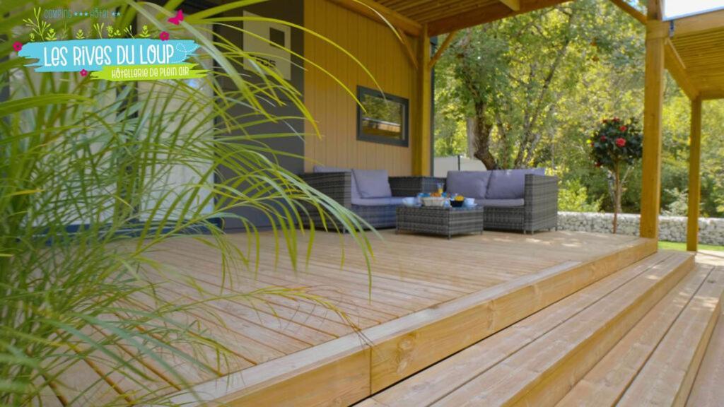 Camping Hotel Les Rives Du Loup Туррет-сюр-Лу Экстерьер фото